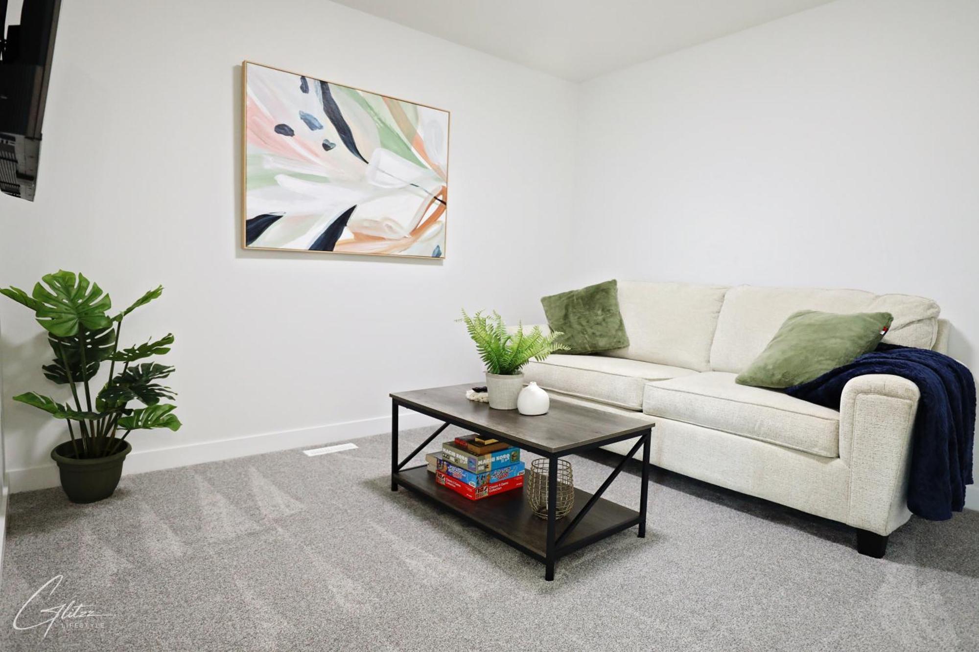 Beautiful Home With 4 King Beds,Airport,Disney+ Edmonton Eksteriør bilde